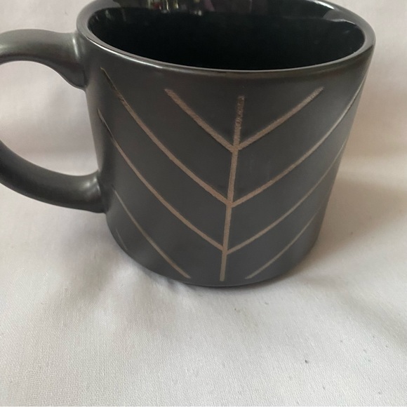 Potter’s Corner Mug Black And Gold NWOT - Picture 4 of 5
